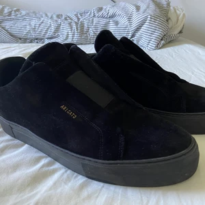 Axel arigato  - Strl 45 cond 9/10 använda fåtal gånger 