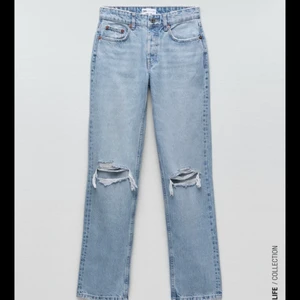 Zara jeans 💋💋💋 - Säljer nu mina asnice zara jeans som passar till allt!!! Storlek 34 men kan också passa dem som vanligtvis har 32,36 de beror på hur man vill att dem ska sitta!!! Jag är 171 💘