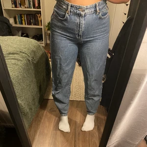 Jeans från Gina  - Storlek: 36