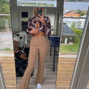 Kostymbyxor från shein - Helt oanvända! Stretchingt material och sköna! 