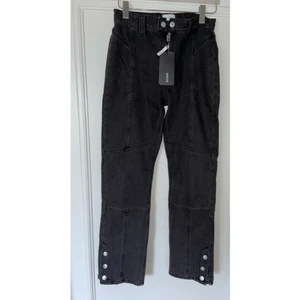 Nya Weekday jeans - Helt nya jeans från weekday, endast provade. Stl 36            Nypris 600:-, Mitt pris 200kr