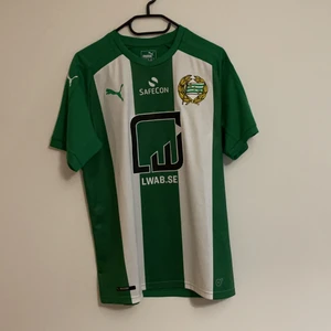 Matchtröja Hammarby  - Grön och vit matchtröja från Hammarby i mycket bra skick, priset är exklusive frakt 