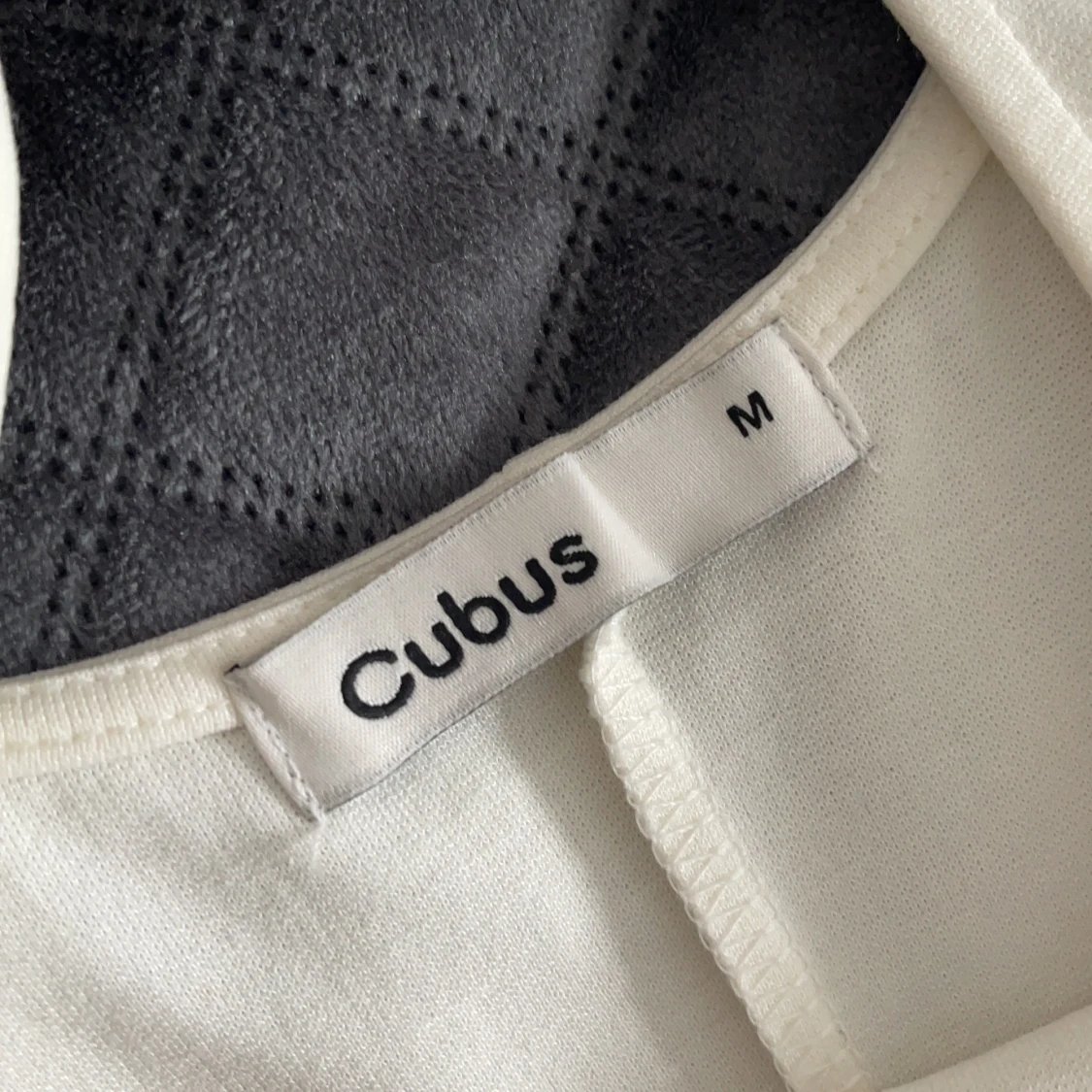 Tight white dress w rhinestones  - 90