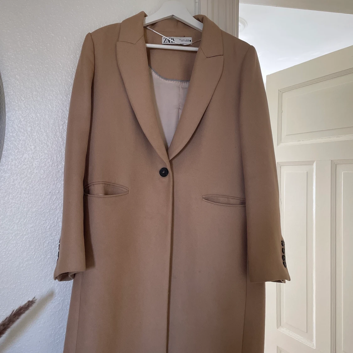 Beige kappa från ZARA - 90