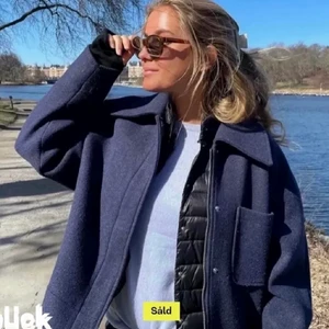 NAKD jacka - Söker denna jacka från NAKD, spelar ingen roll vilken färg men om ni vet någon som säljer denna eller om ni själv gör det kan ni gärna kontakta mig. Helst i storlek 36-38💕 