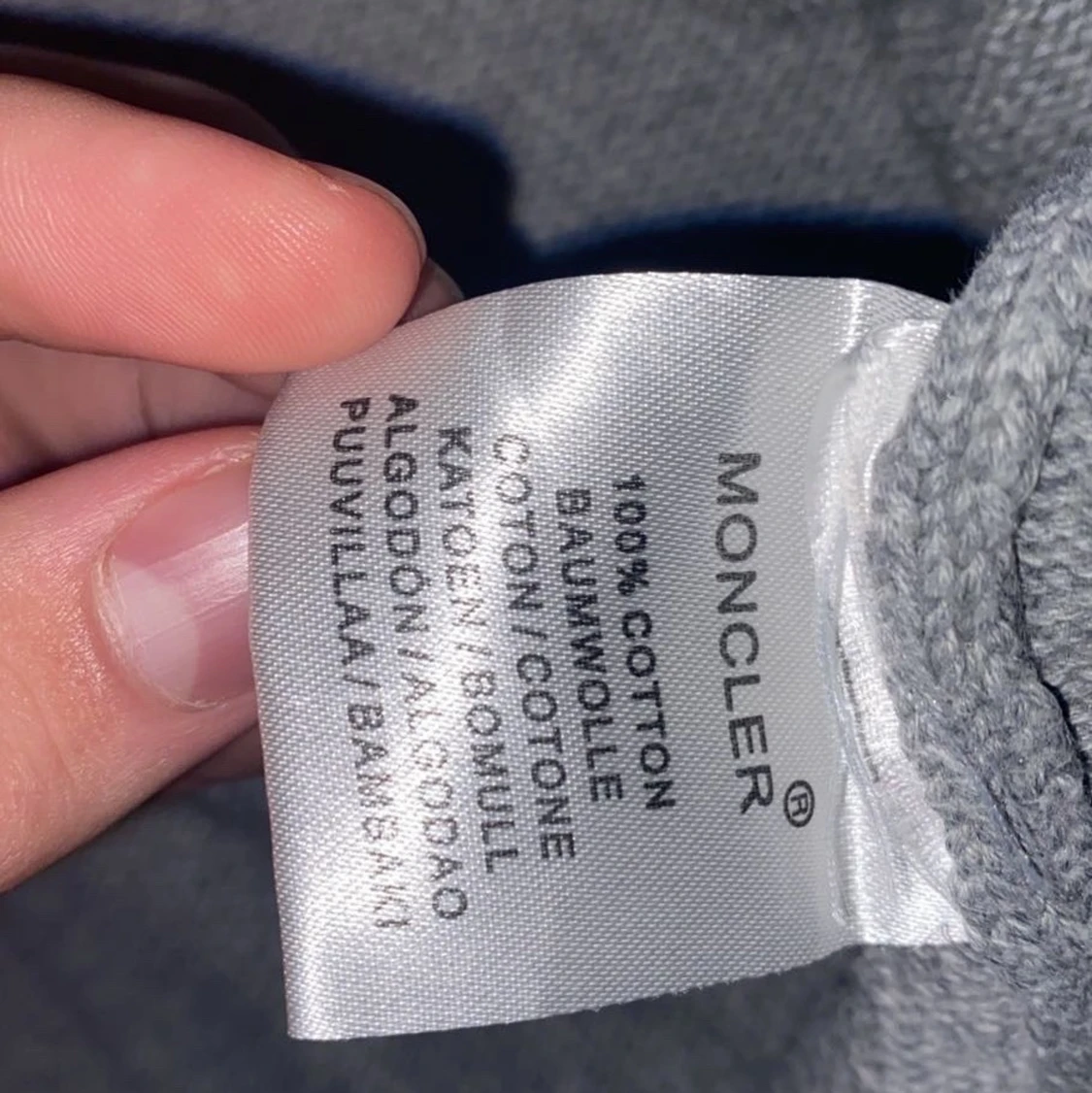 Moncler kofta str M (passar S) - 91