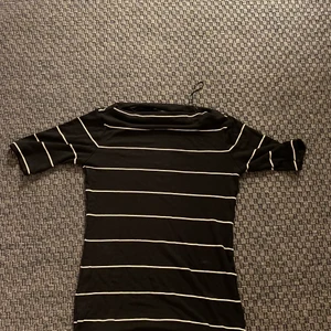 Tröja  - Randig tröja från Lindex stl Xs