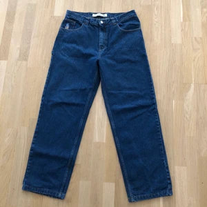 93 Denims från Polar Skate Co. - Använda fåtal gånger, mer eller mindre nya. straight baggy jeans 