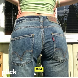 Lågmidjade Levis jeans  - Lägger ut igen pga oseriösa köpare