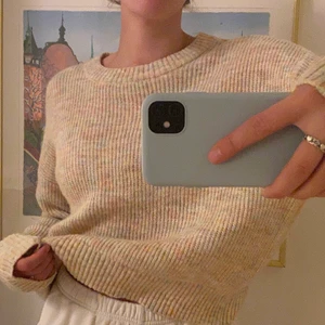 Stickad tröja - En jätte fin stickad tröja från hm! 