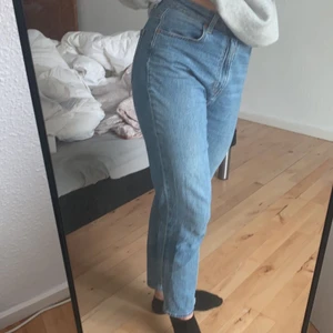 Loose mom jeans - Totalt new Loose mom jeans. 