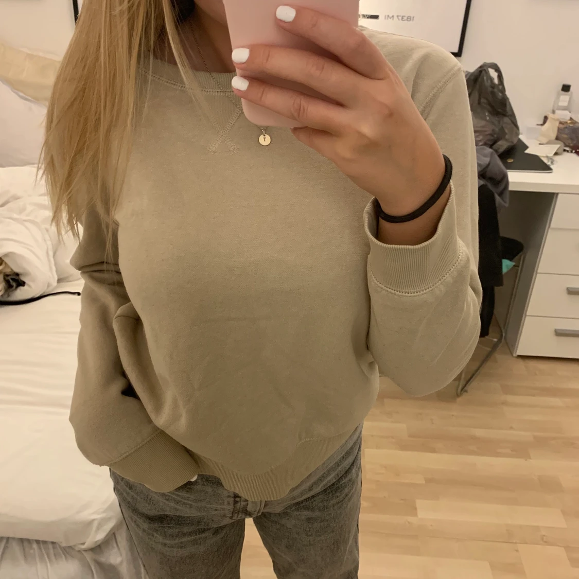 Beige Sweatshirt  - 90