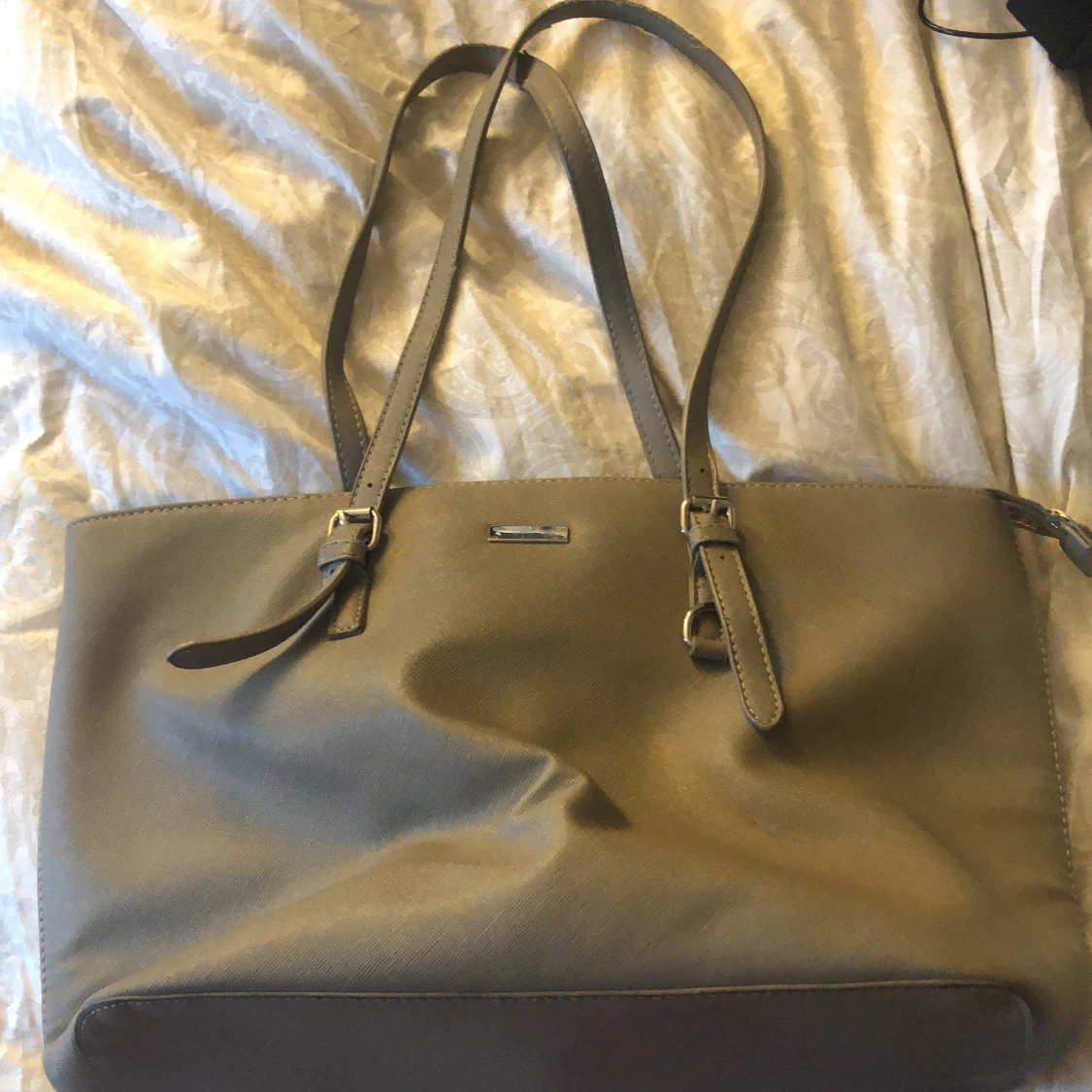 Grön väska 🧳  - 90