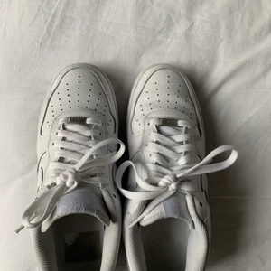 Nike air force  - 😀