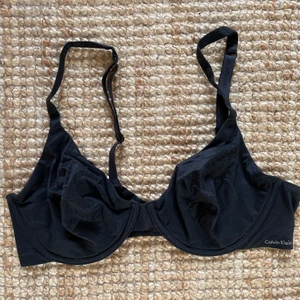 Calvin Klein bh - Se bilder.