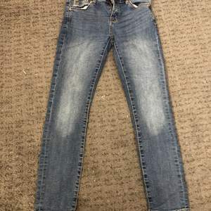 Ett par jätte fina jeans från Lager157. Har redan ett par till i garderoben👍❤️