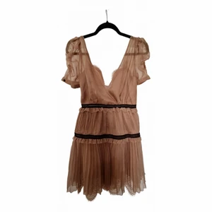 Self-portait klänning  - Aldrig använd! Helt ny! Strl 32-34