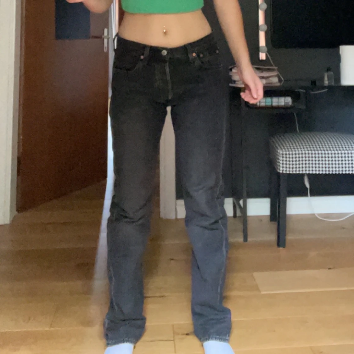 Gråa mid rise jeans 