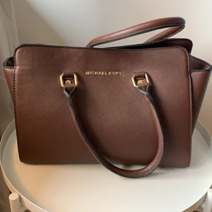 Michael Kors (falsk) - Brun väska 
