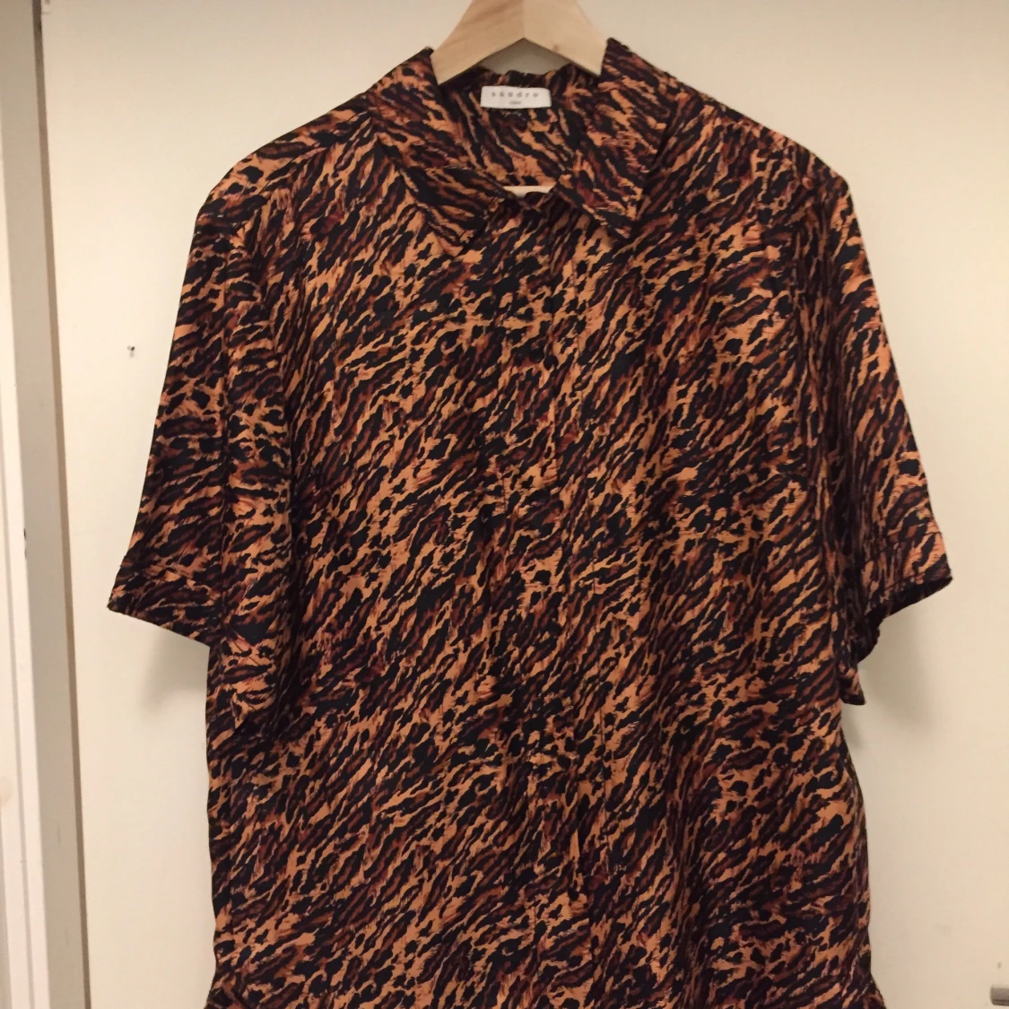 Sandro Paris damsidenskjorta stl 40