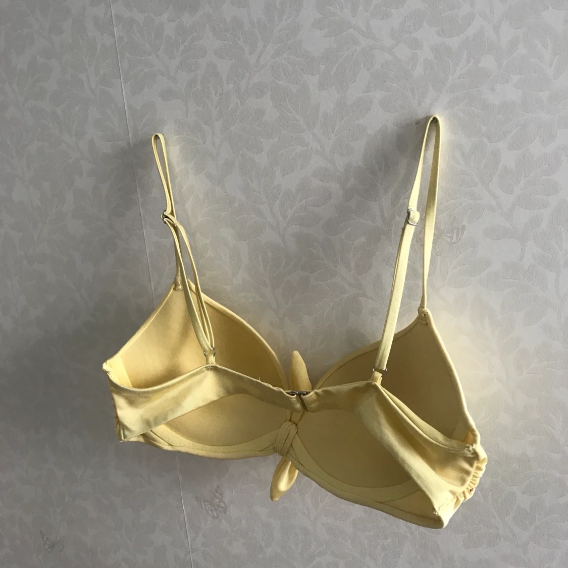 Ljusgul bikini topp - 90