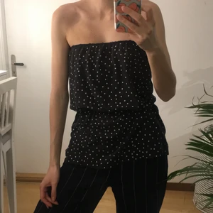 Prickigt linne - ◼️⚪️◼️⚪️  bandeau topp