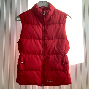 Champion puffer väst - Champion puffer väst röd