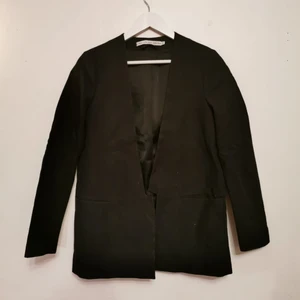 & other stories Kavaj stlk 38 - Svart kavaj  & other Stories  38 100%bomull Två fickor fram