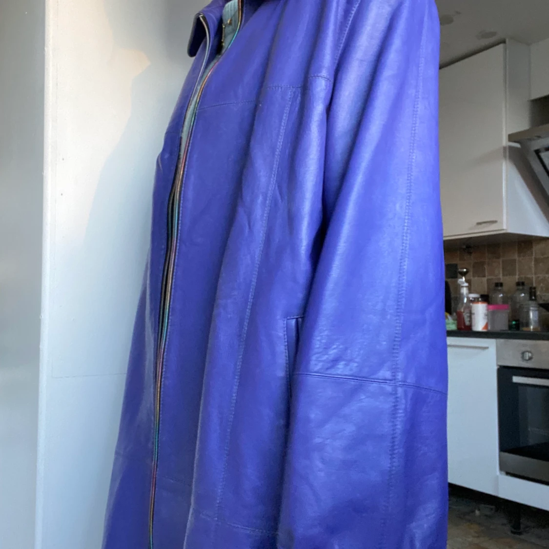 Oversize skinnjacka  - 90