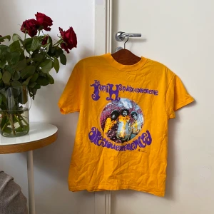 Jimi Hendrix tröja - Jimi Hendrix tröja i Storlek M