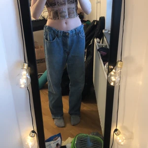 Baggy jeans - Blåa baggy jeans storlek 46 man