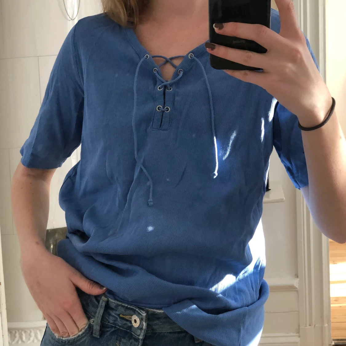 Blå tröja med knytning - 90