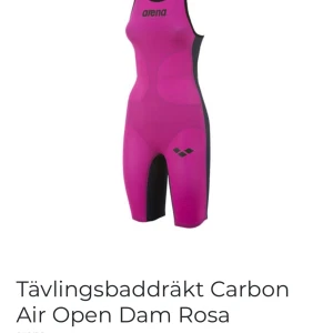 Oanvänd Tävlingssbaddräkt carbon air rosa dam (closed back) - Stängd rygg! PRISET GÅR ATT DISKUTERA! Helt oanvänd med Nypris 2799. Buda med start 1200 kr. Prislappen sitter kvar. Säljs då jag köpte fel storlek.