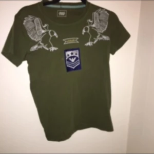 En tröja - Jag tror storleken är xs 