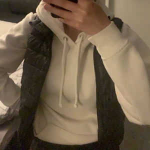 Väst  - Säljer väst från Everest xs, köpt för 400 säljer för 250