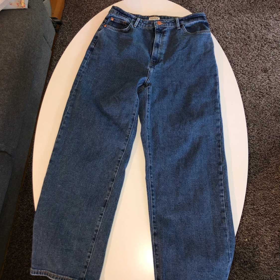 Wide leg jeans