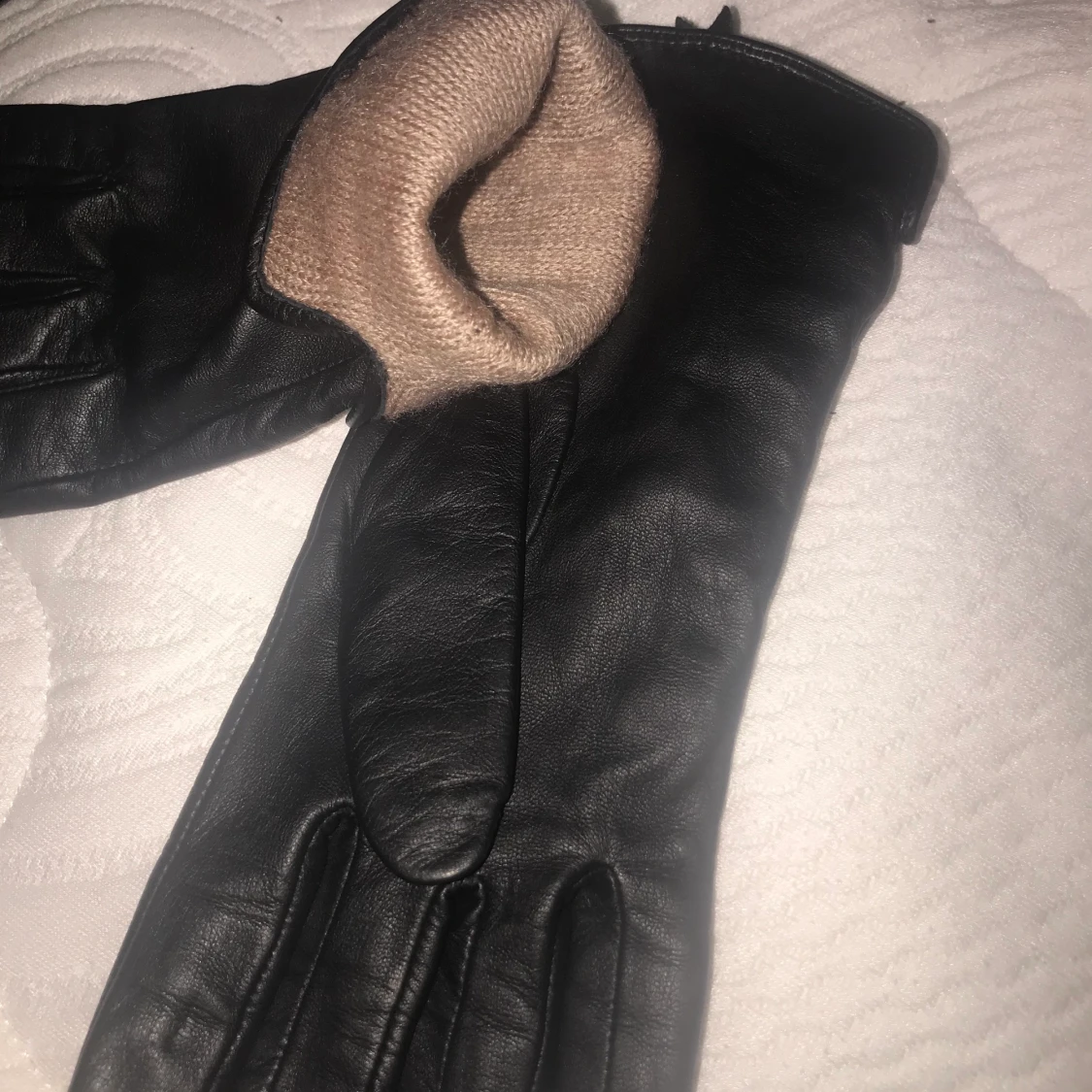 Skin/läder handskar  - 90