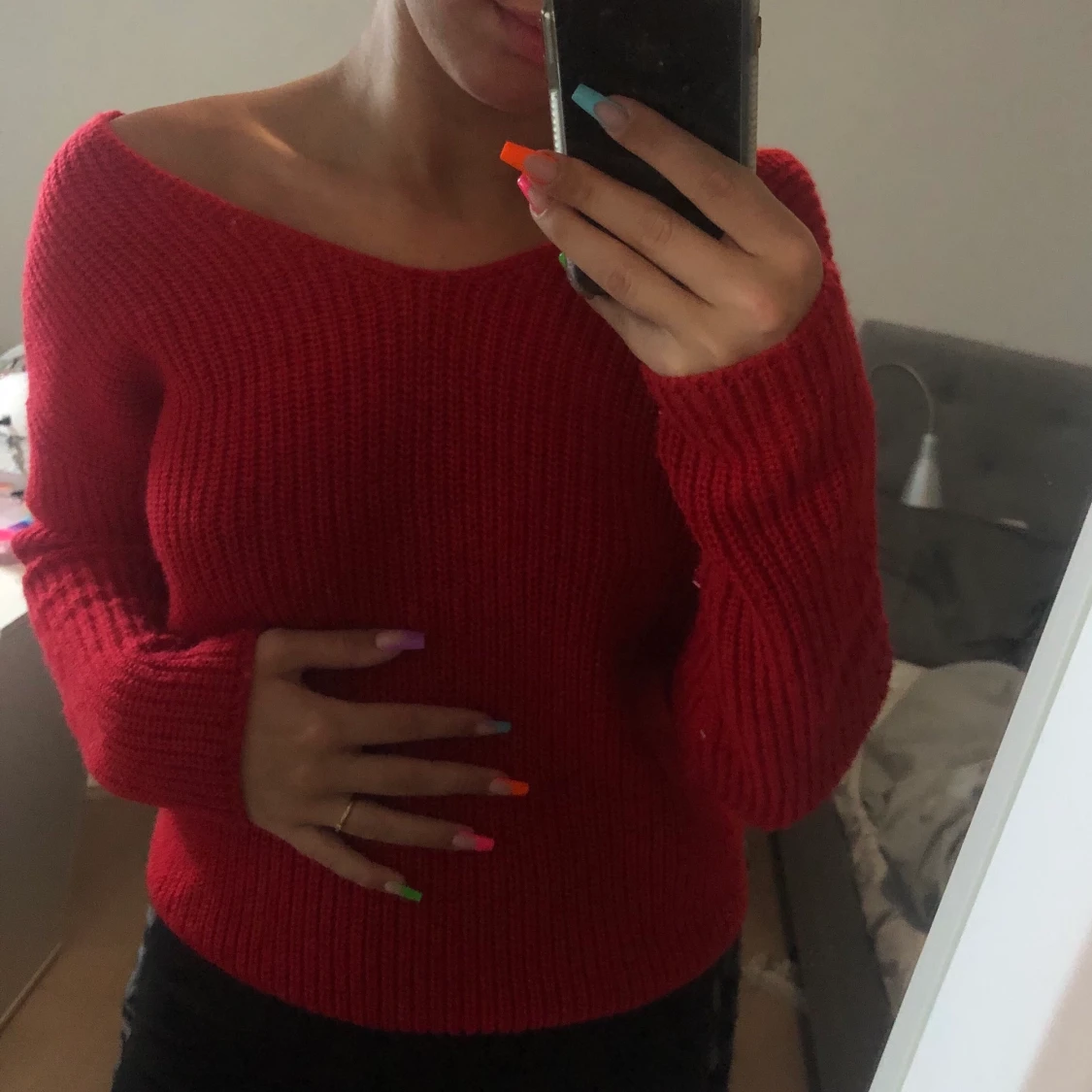 Stickad röd tröja XS - 90