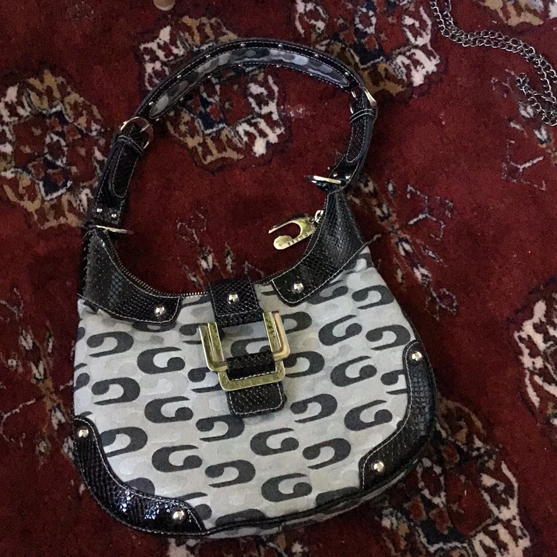 Guess hand väska  - 91