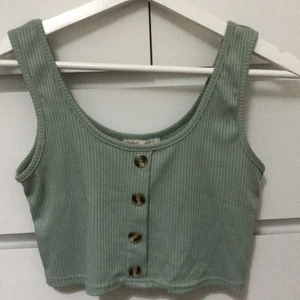 Top size S - Har nästan aldrig använts, bra stick.