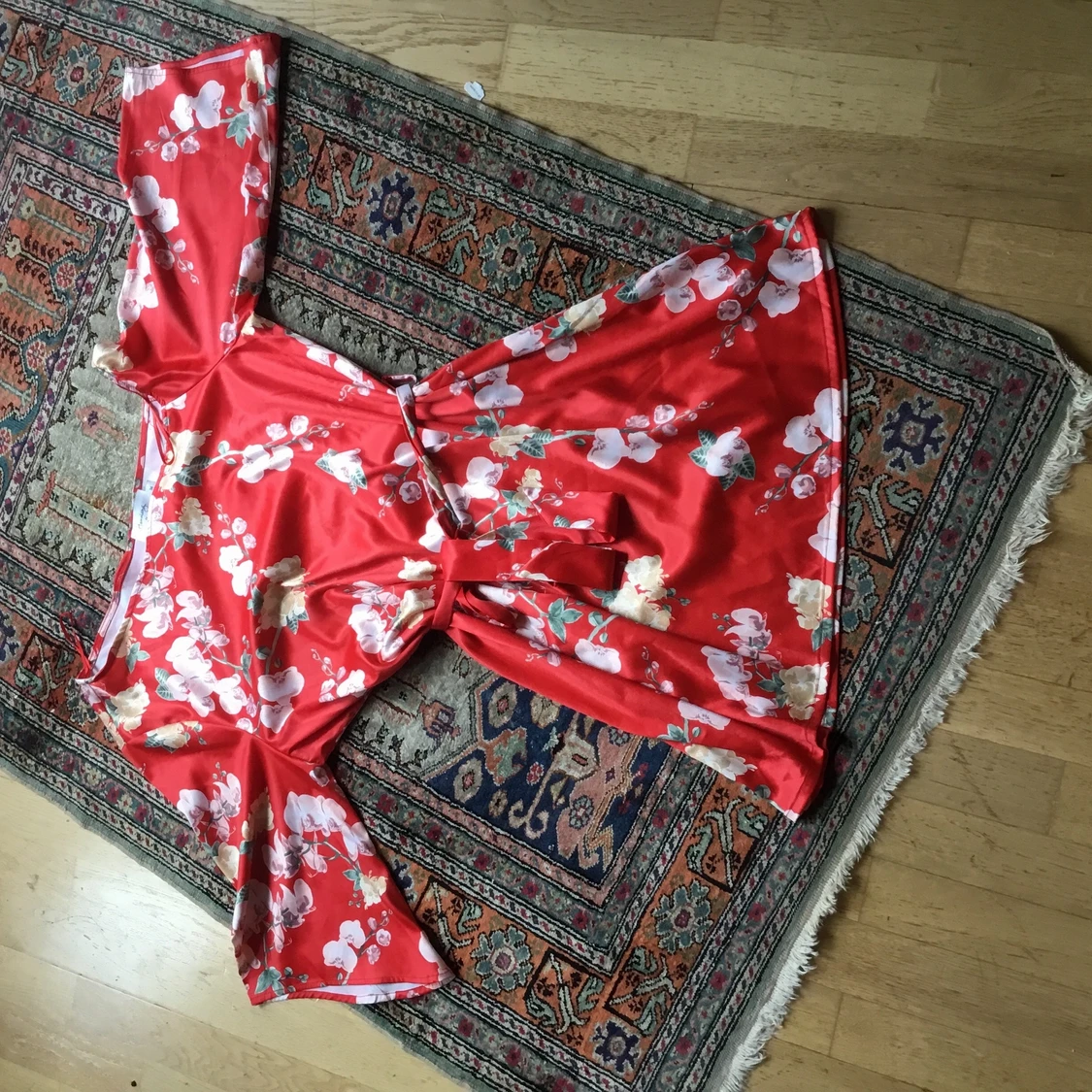 Off one shoulder summer klänning  - 90