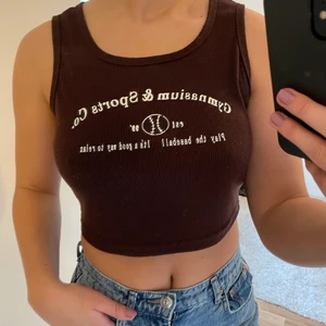 Brun topp - Jätte snygg brun topp!💕💕💞