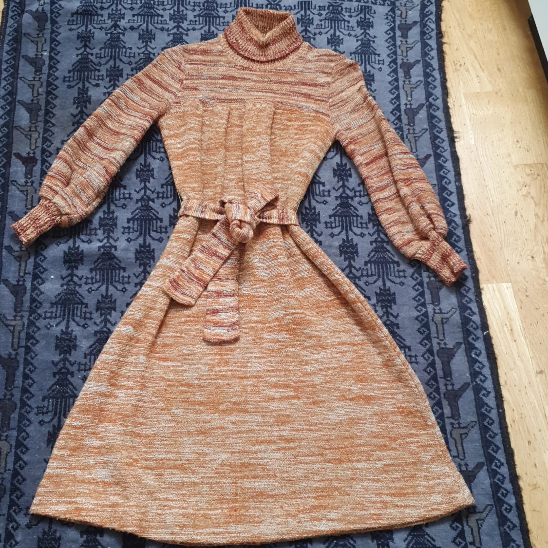 Stickad klänning  - 90