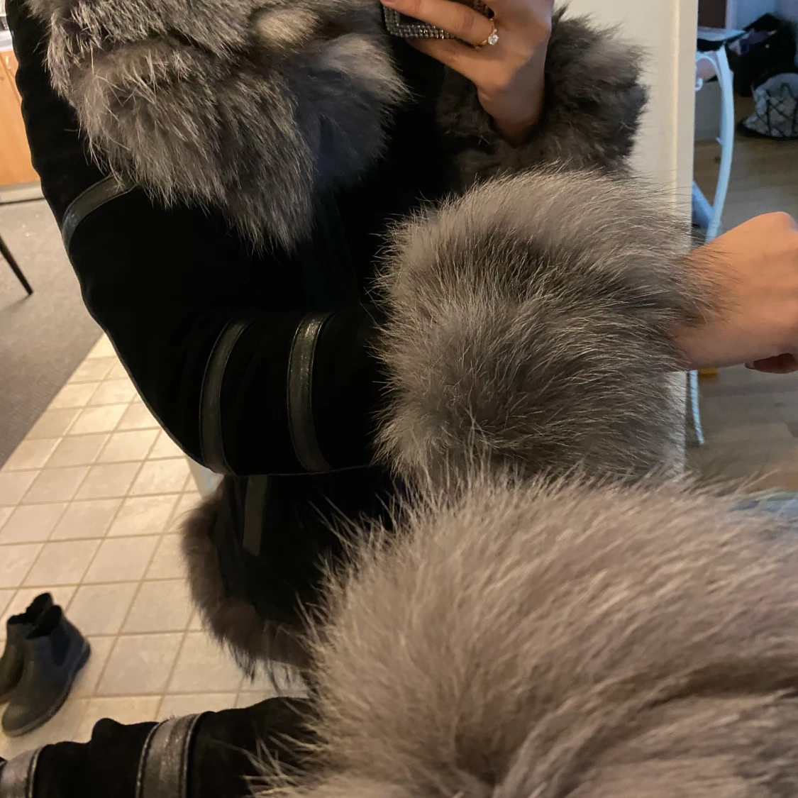 Jacka äkta päls, mocka och skinn - 90