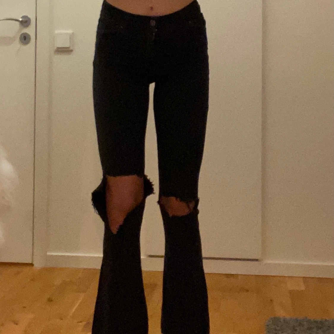 Svarta bootcut jeans - 91