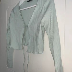 Mingrön supersöt topp! - Mingrön supersöt topp från Shein💕 Aldrig använd och nyköpt!