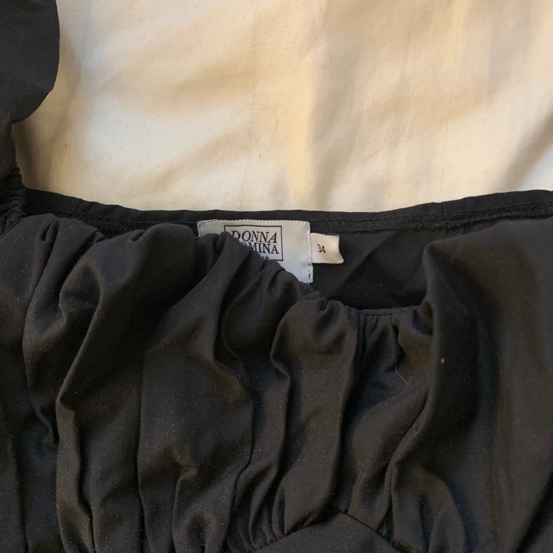 Svart topp från NA-KD - 91