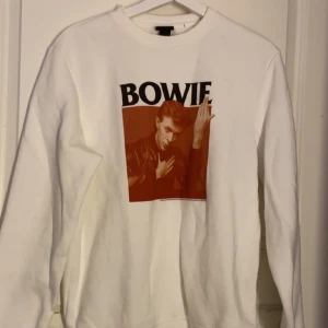 Bowie tröja - Sjukt cool med finaste trycket på finaste David Bowie