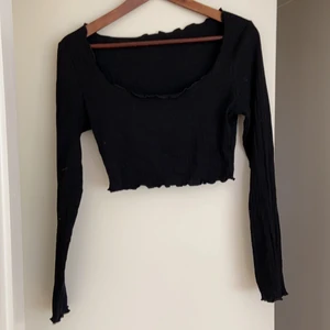 Långärmad magtröja  - Magtröja aldrig använd. 