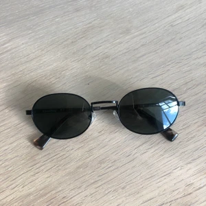 Lensway - solglasögon 🌻 - Snygga solglasögon från lensway, knappt använda i fint skick! 🌻